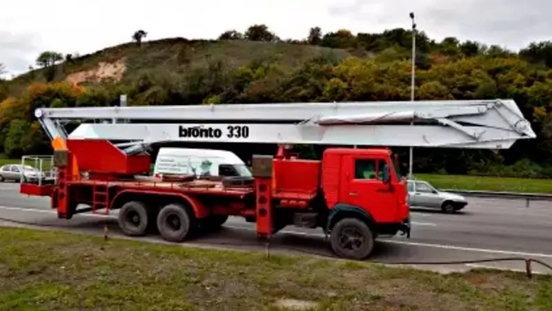 Автовышка Bronto 33 метра