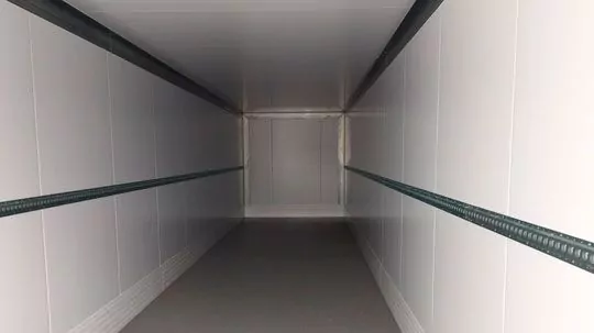 Фура ізотермічна 20 тонн