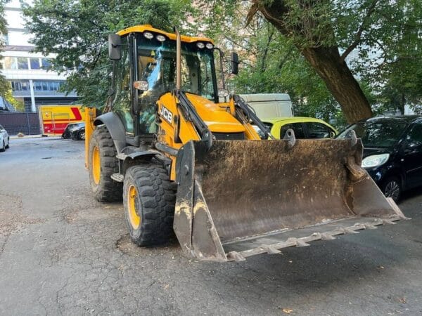 JCB 3CX (+ Гидромолот)