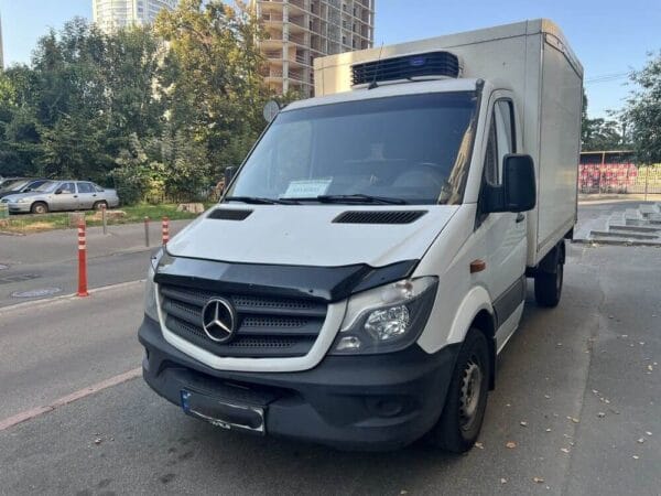 Оренда рефрижератора 1,5 тонн Mercedes-Benz Sprinter