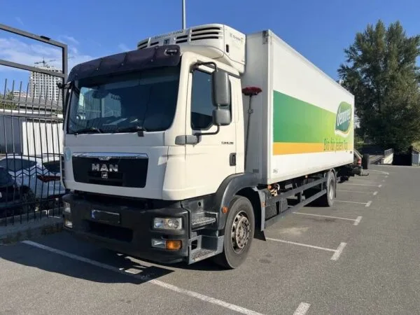 Аренда рефрижератора 7 тонн MAN