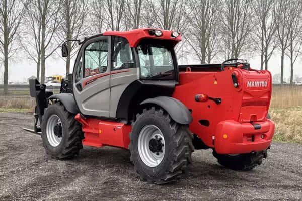 Телескопический погрузчик Manitou MT1840